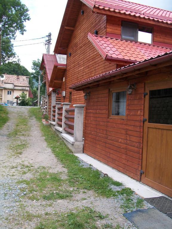 Pensiunea Carmen Bucium  Εξωτερικό φωτογραφία